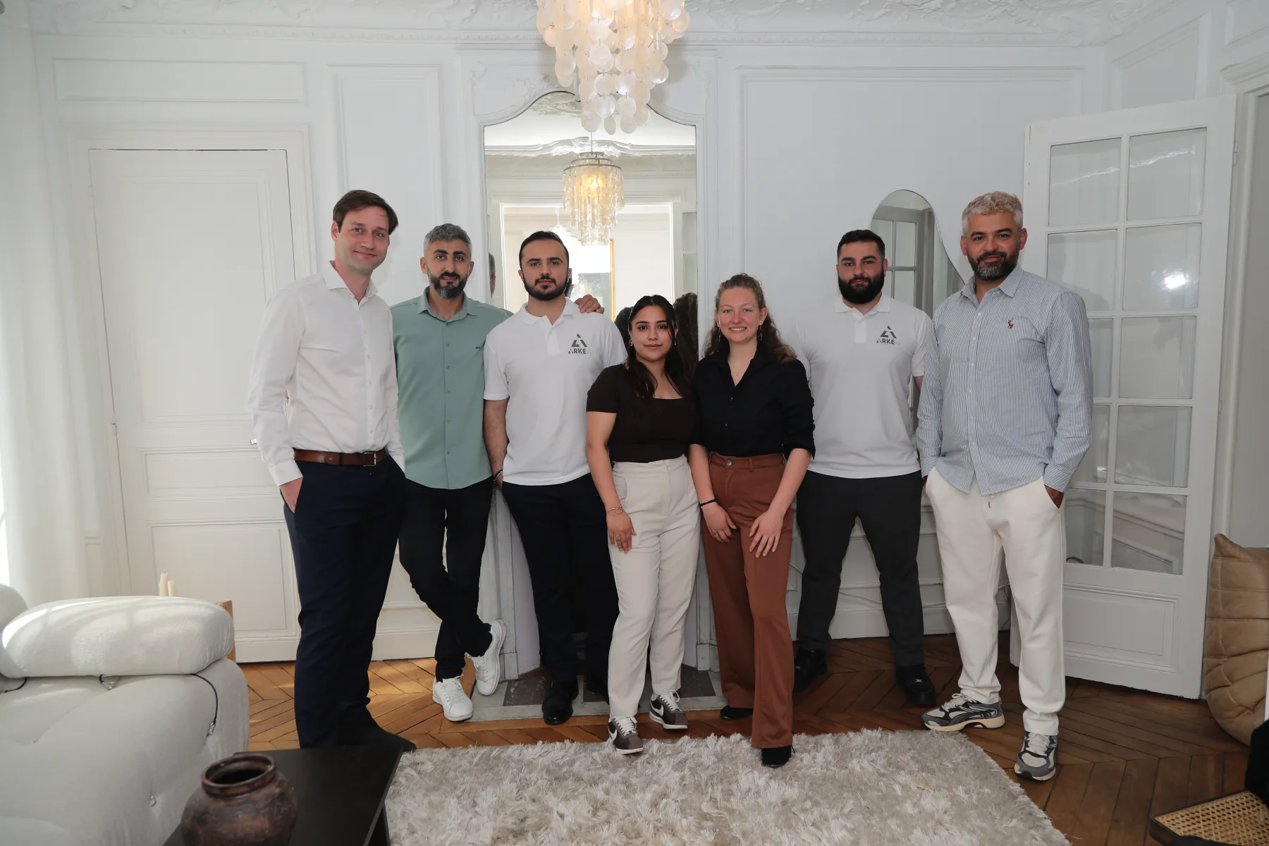L'équipe Maison Arkéa réunie — ingénieurs BTP et collaborateurs