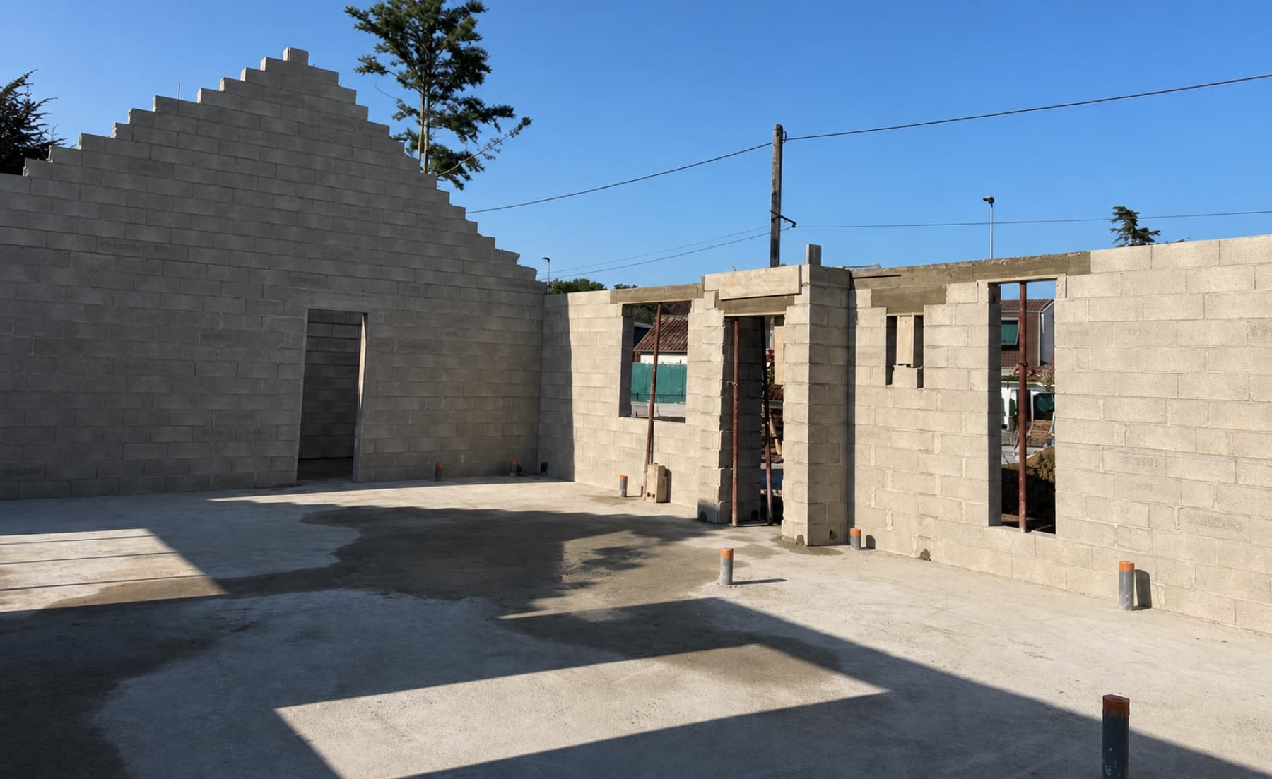 Chantier de construction neuve conduit par Maison Arkéa, structure et gros œuvre